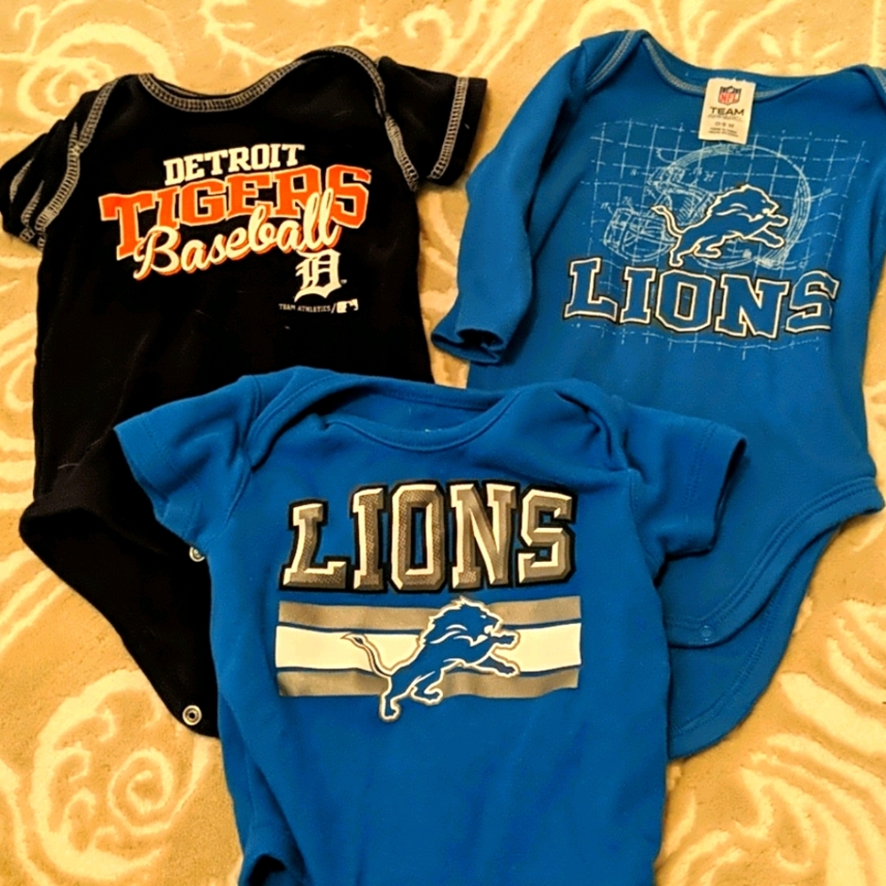 Detroit bundle
